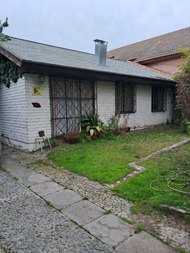 Casa costado Plaza/ Zaragoza