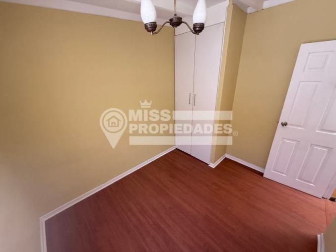 SE VENDE CASA EN SECTOR CENTRO