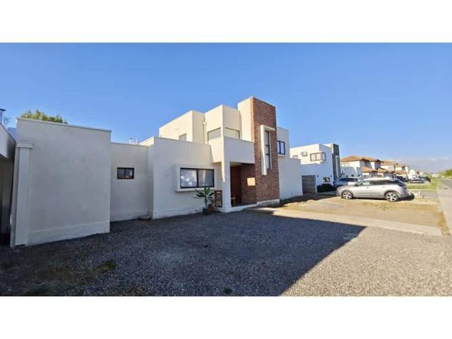 Venta Casa familiar 5D Estar- Oficina Rinconada de Los Andes