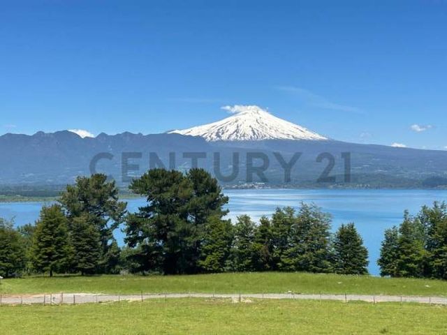 RIBERA NORTE LAGO VILLARRICA INSUPERABLE VISTA