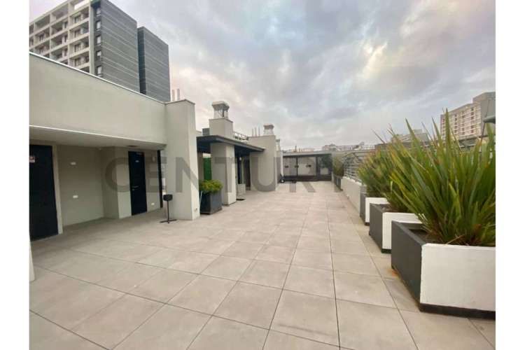 EN VENTA AMPLIO DEPTO CON ESTACIONAMIENTO