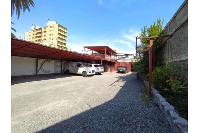 VENTA EDIFICIO HOTEL - MOTEL - SANTIAGO