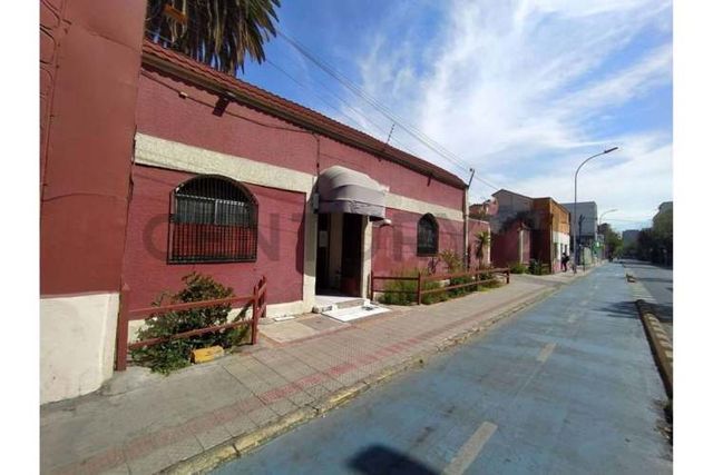 VENTA EDIFICIO HOTEL - MOTEL - SANTIAGO