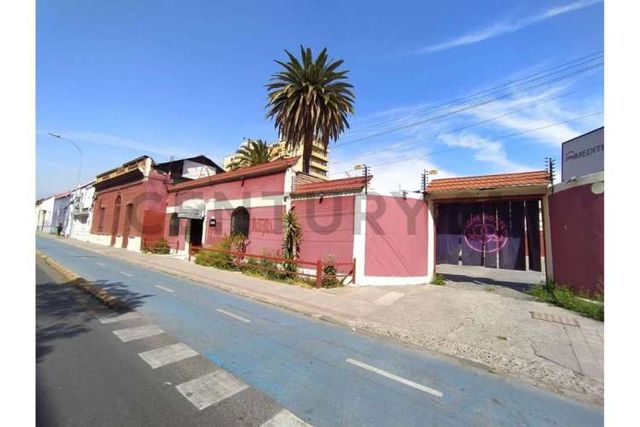VENTA EDIFICIO HOTEL - MOTEL - SANTIAGO