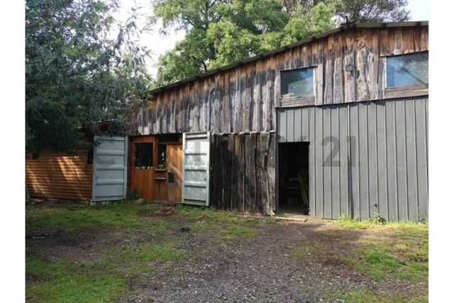 Propiedad Comercial  Galpón bodega y Casa