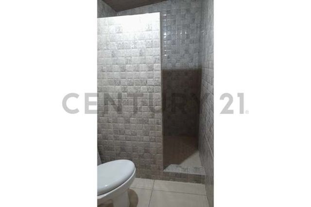 Propiedad Comercial  Galpón bodega y Casa