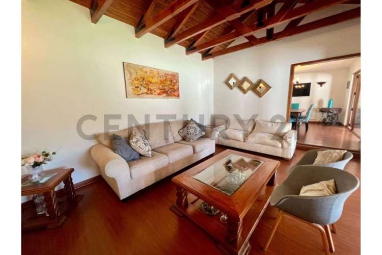 CASA EN CONDOMINIO PIEDRA ROJA - CHICUREO