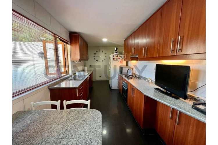 CASA EN CONDOMINIO PIEDRA ROJA - CHICUREO