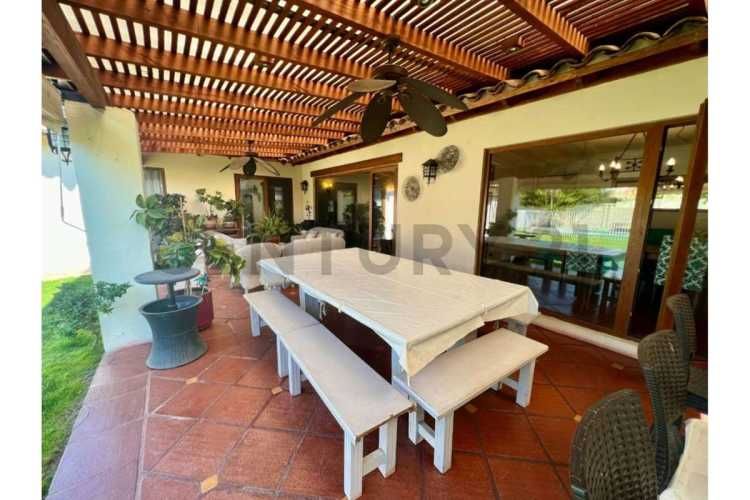 CASA EN CONDOMINIO PIEDRA ROJA - CHICUREO