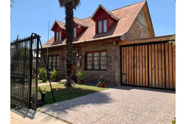 CASA EN VENTA GRAN TERRENO Y EXCELENTE UBICACIÓN