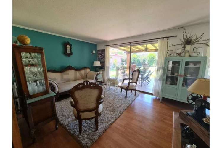 VENTA CASA ESTILO CHILENA  SANTA ELENA-CHICUREO