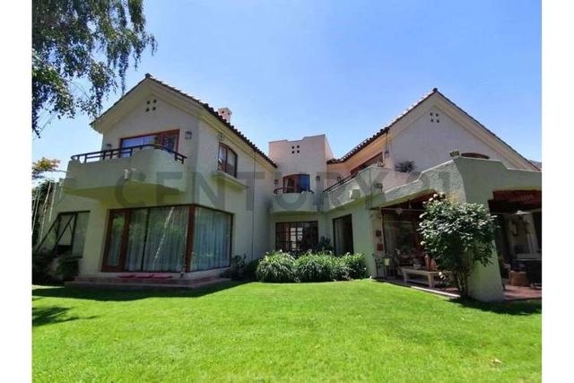 VENTA CASA EN CONDOMINIO LOS TRAPENSES