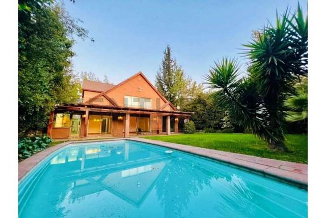 VENTA CASA  CONDOMINIO LAS BRISAS NORTE, CHICUREO