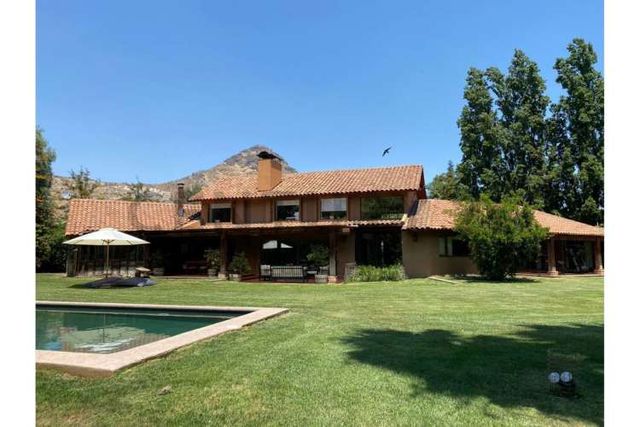 CASA EN  CONDOMINIO LAS CANTERAS,  COLINA