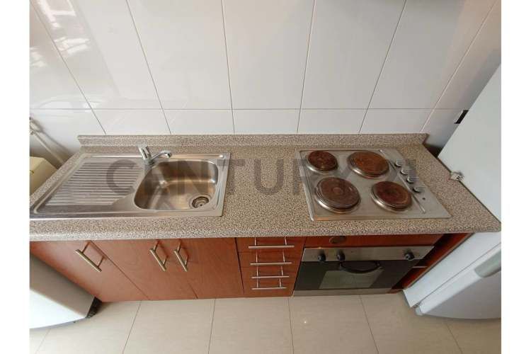 VENTA DPTO VALENZUELA CASTILLO- 2 ESTACIONAMIENTOS