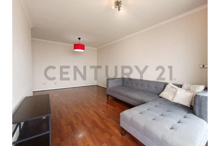 VENTA DPTO VALENZUELA CASTILLO- 2 ESTACIONAMIENTOS