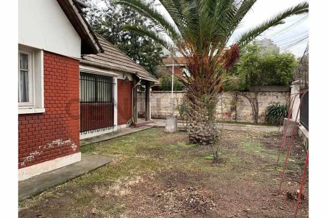 SE VENDE CASA EN BARRIO RESIDENCIAL LA CISTERNA