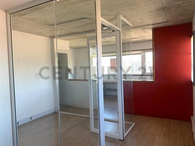 OFICINA EN VENTA EDIFICIO ALTA TERRA , PUCON