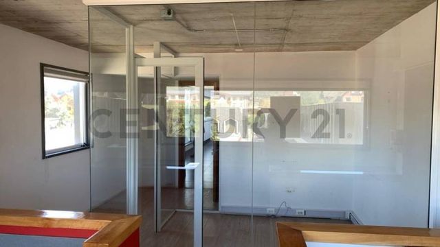 OFICINA EN VENTA EDIFICIO ALTA TERRA , PUCON