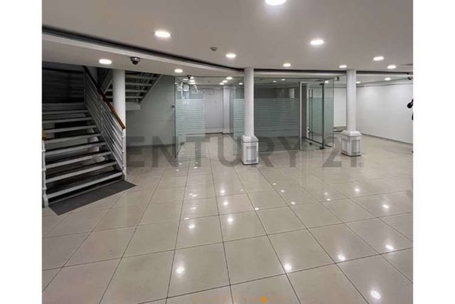 ARRIENDO DE GRAN LOCAL COMERCIAL