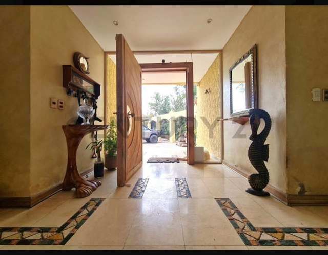 ESPECTACULAR CASA EN VENTA EN SAN CARLOS DE APOQUINDO