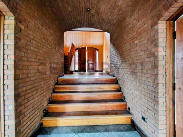 CASA EN VENTA EN SAN CARLOS DE APOQUINDO