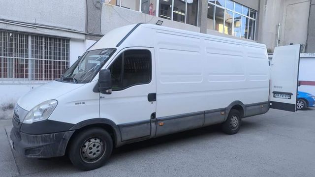 Furgon de Carga IVECO