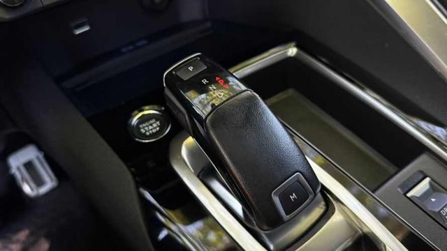 Peugeot 3008 130 EAT8 1.5 AUT (2022)