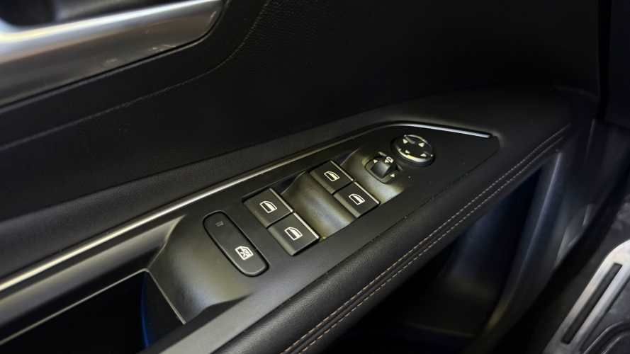 Peugeot 3008 130 EAT8 1.5 AUT (2022)