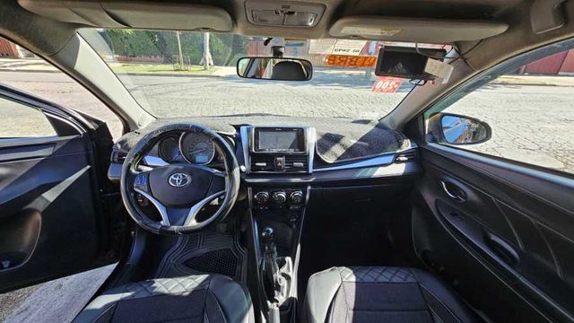 Taxi Básico Toyota Yaris 2018