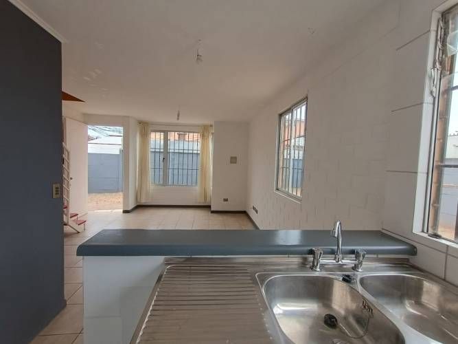 CASA EN LA CANTERA COQUIMBO