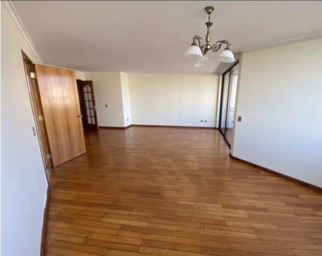 AMPLIO DEPARTAMENTO EN ARRIENDO EDIFICIO EL BOSQUE.