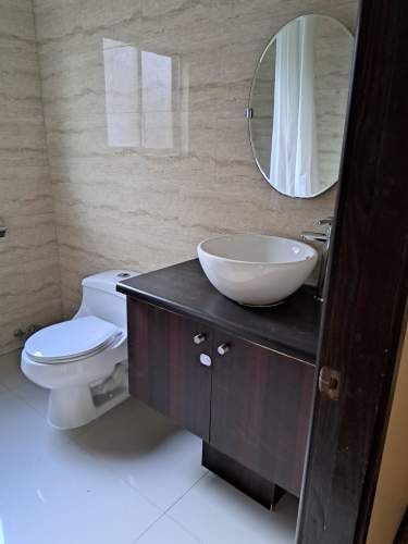 Se vende propiedad en sector Angachilla