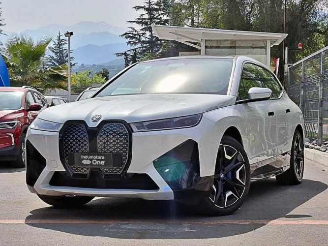 BMW IX 2022