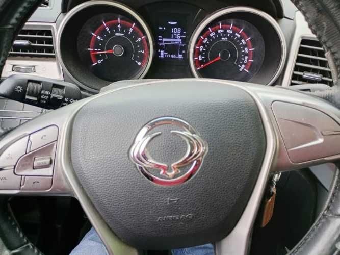 SSANGYONG TIVOLI 1.6 4X2 STD 2018