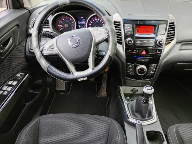 SSANGYONG TIVOLI 1.6 4X2 STD 2018