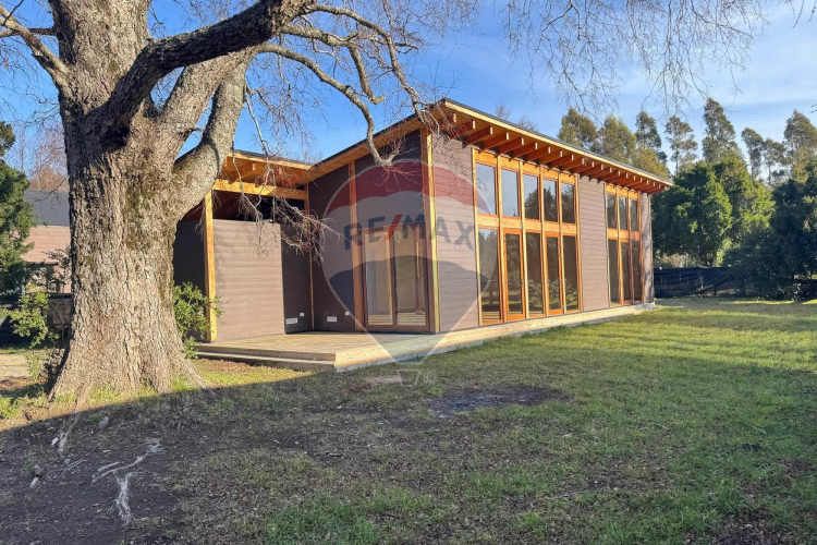 Venta casa a 5 min del centro de pucón