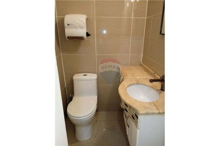 Oportunidad stgo. centro venta oficina 2 amb /1b