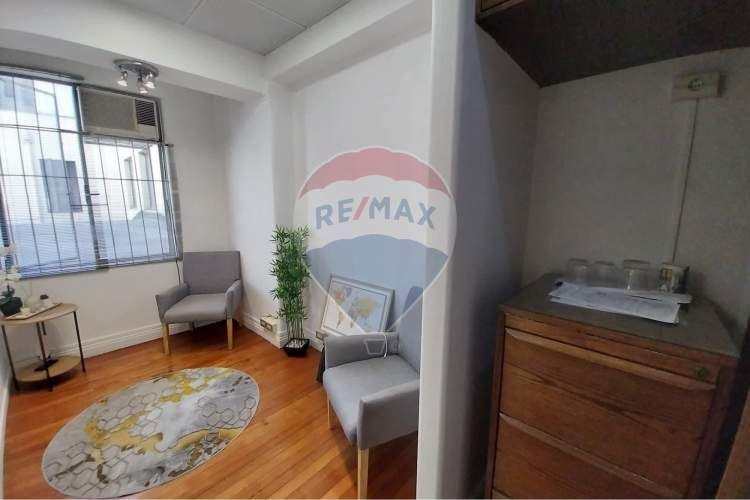 Oportunidad stgo. centro venta oficina 2 amb /1b