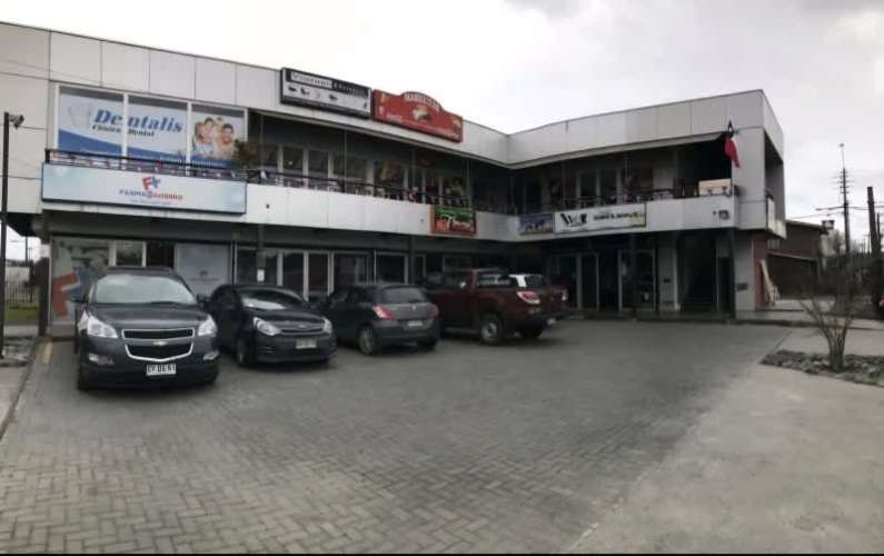 Local CALLE EJÉRCITO ESQUINA AV COLÓN