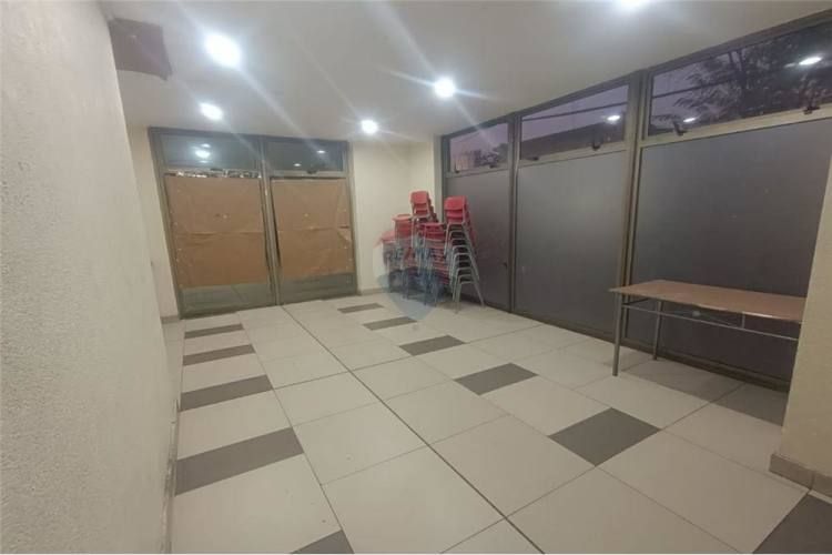 Depto en independencia calle venecia.