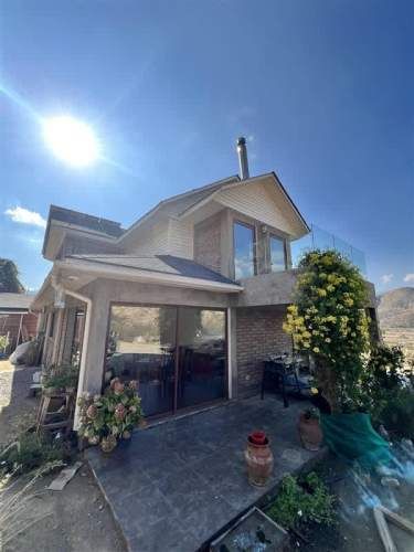 PARCELA MAP - Se Vende Hermosa y extensa Parcela de 20.000m2 con dos casas