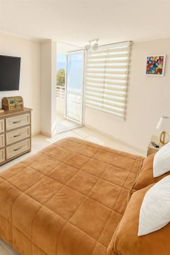 DEPARTAMENTO Av. del Mar con Amunategui Gran Oportunidad departamento amoblado de 86mt2 3D 2B 1E 1B, con terraza de 12mt2 con Vista al Mar.