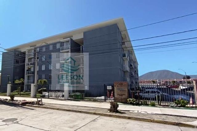 LA SERENA-VENTA DEPARTAMENTO AMOBLADO