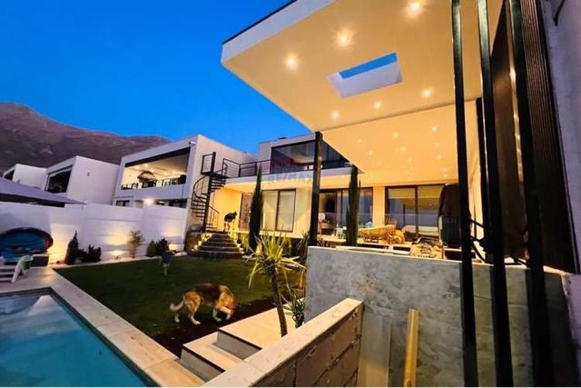 Venta casa en condominio sector alto macul 3d3b