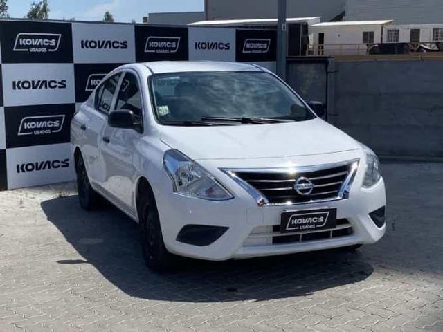 Nissan Versa 1.6 Drive Mt 2019
