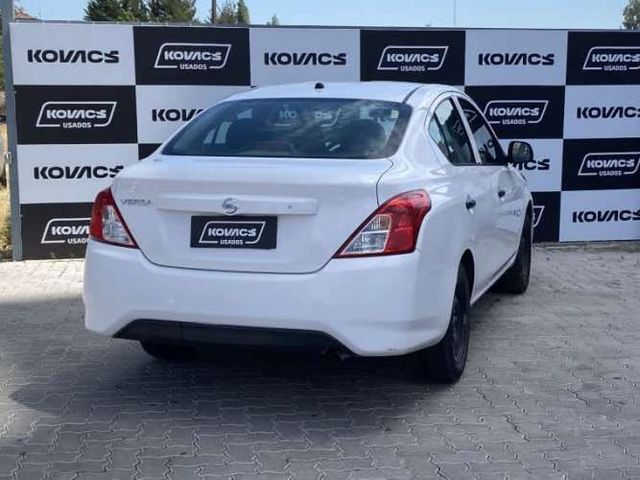 Nissan Versa 1.6 Drive Mt 2019