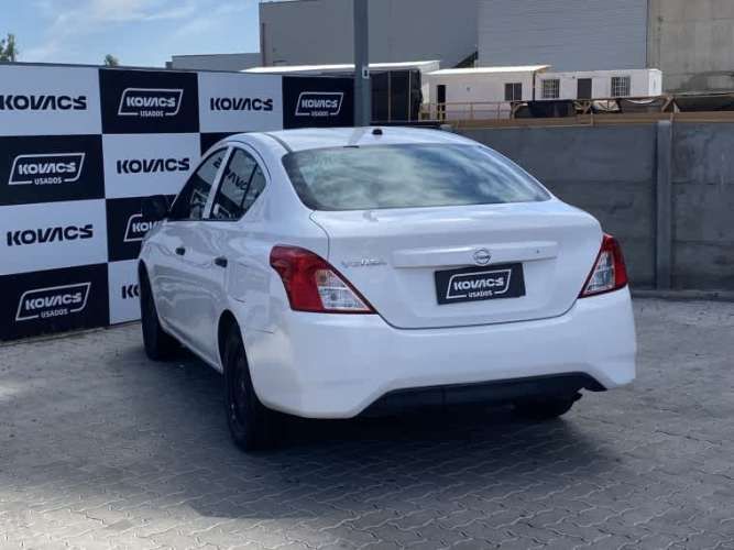 Nissan Versa 1.6 Drive Mt 2019