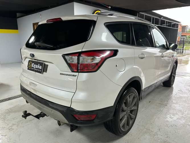 FORD ESCAPE TITANIUM 2020 4X4