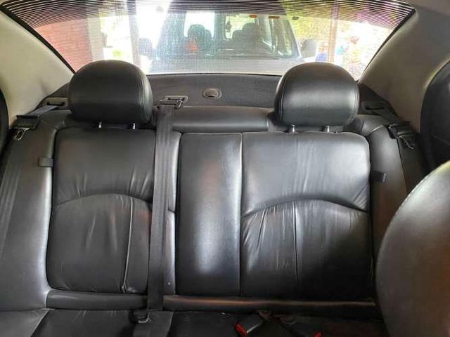 Chrysler neón lx 2.0 año 2002